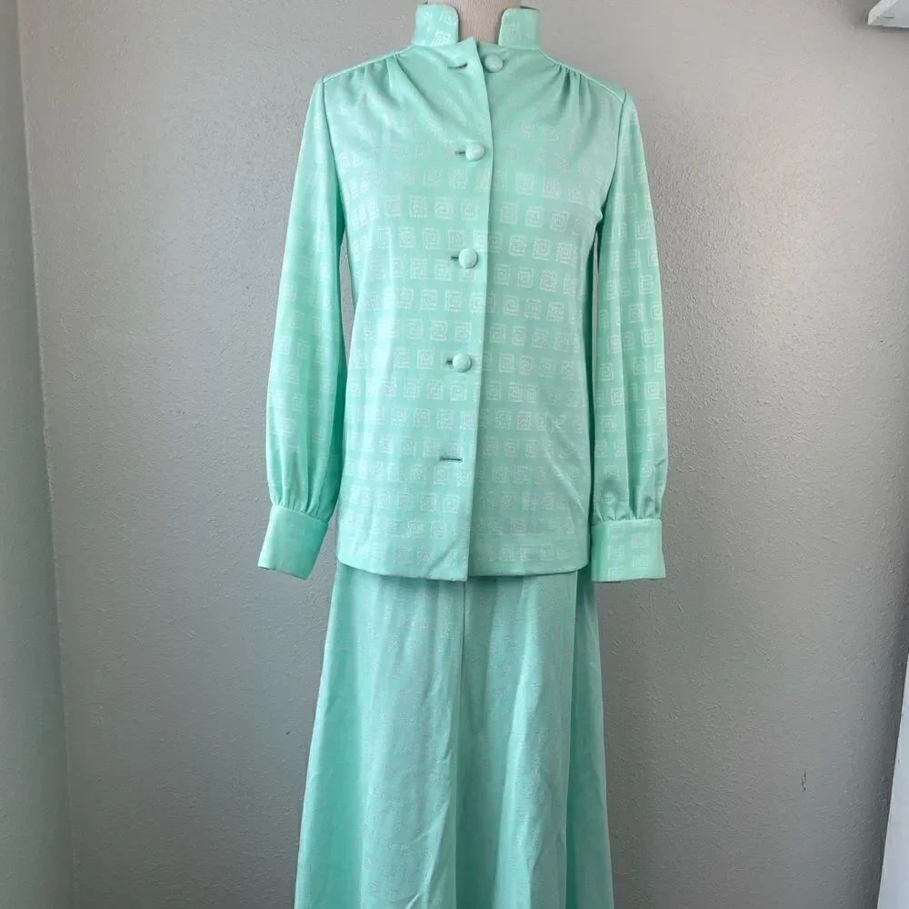 Hand Made Matching Blazer Jacket, Scarf and Skirt EUC